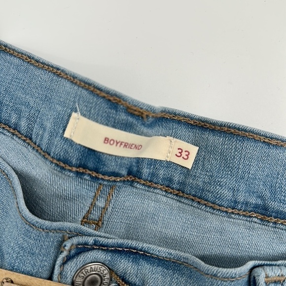 Levi's Light Wash Boyfriend Jean Size 16 NWT - Picture 6 of 12